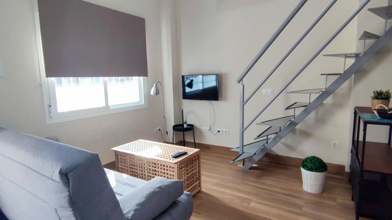 Loft Duplex Varela Beach - Alojamientos La Torre Torre Del Mar Bagian luar foto